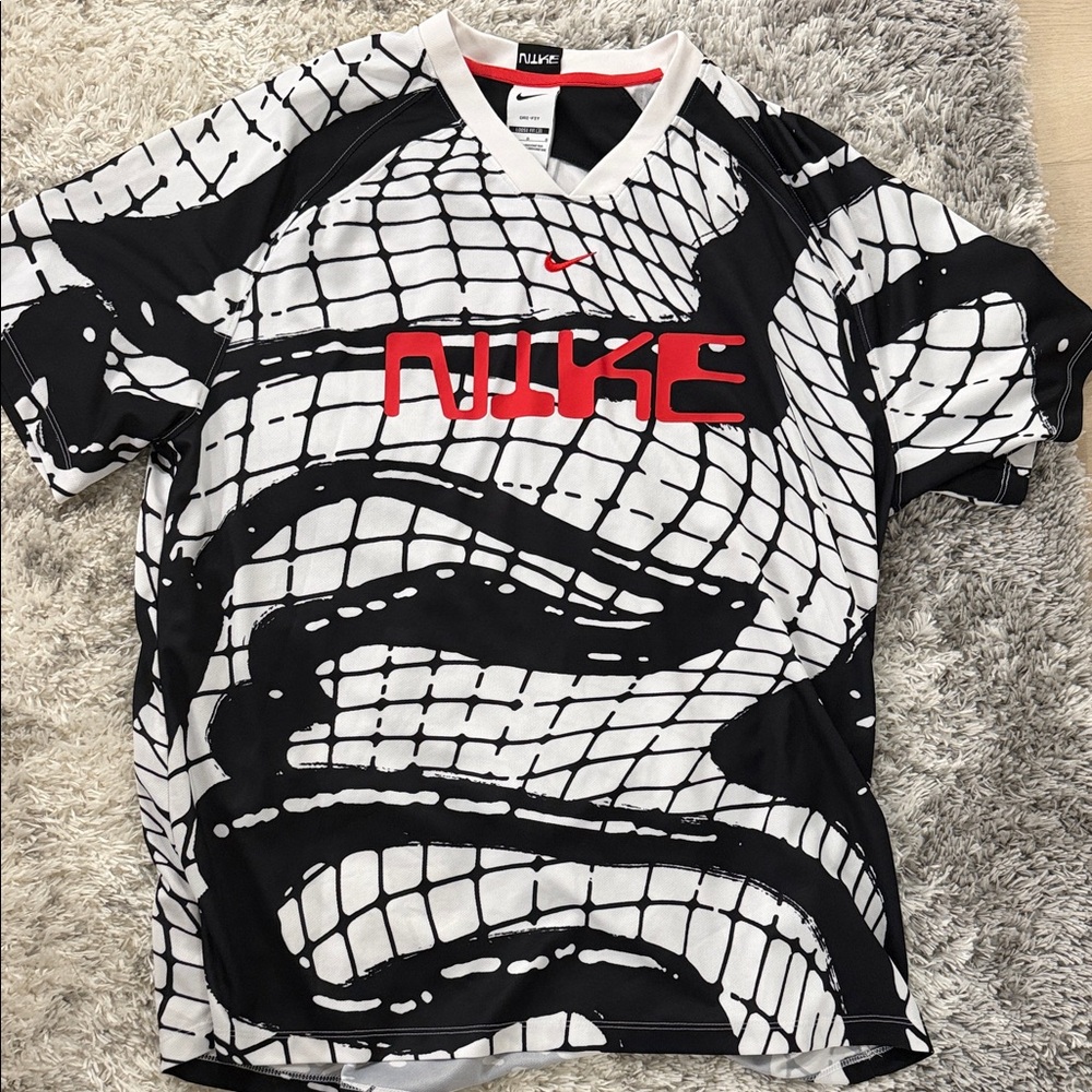 Nike Men’s Black & White Graphic Jersey with Red Logo